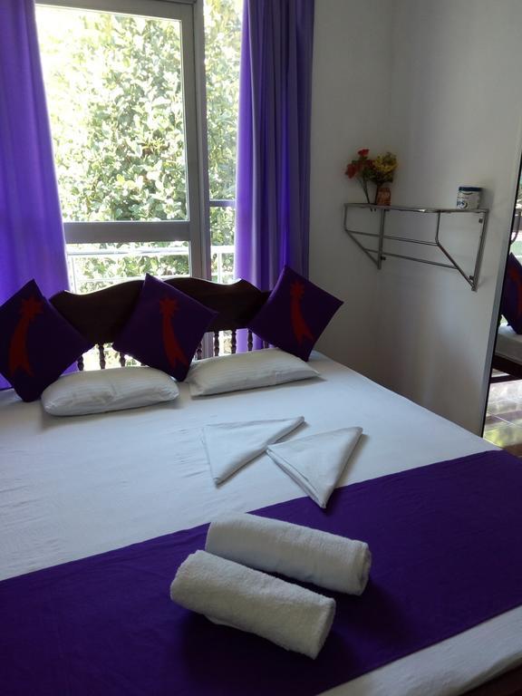 Evening Star Guest Inn キャンディー 部屋 写真
